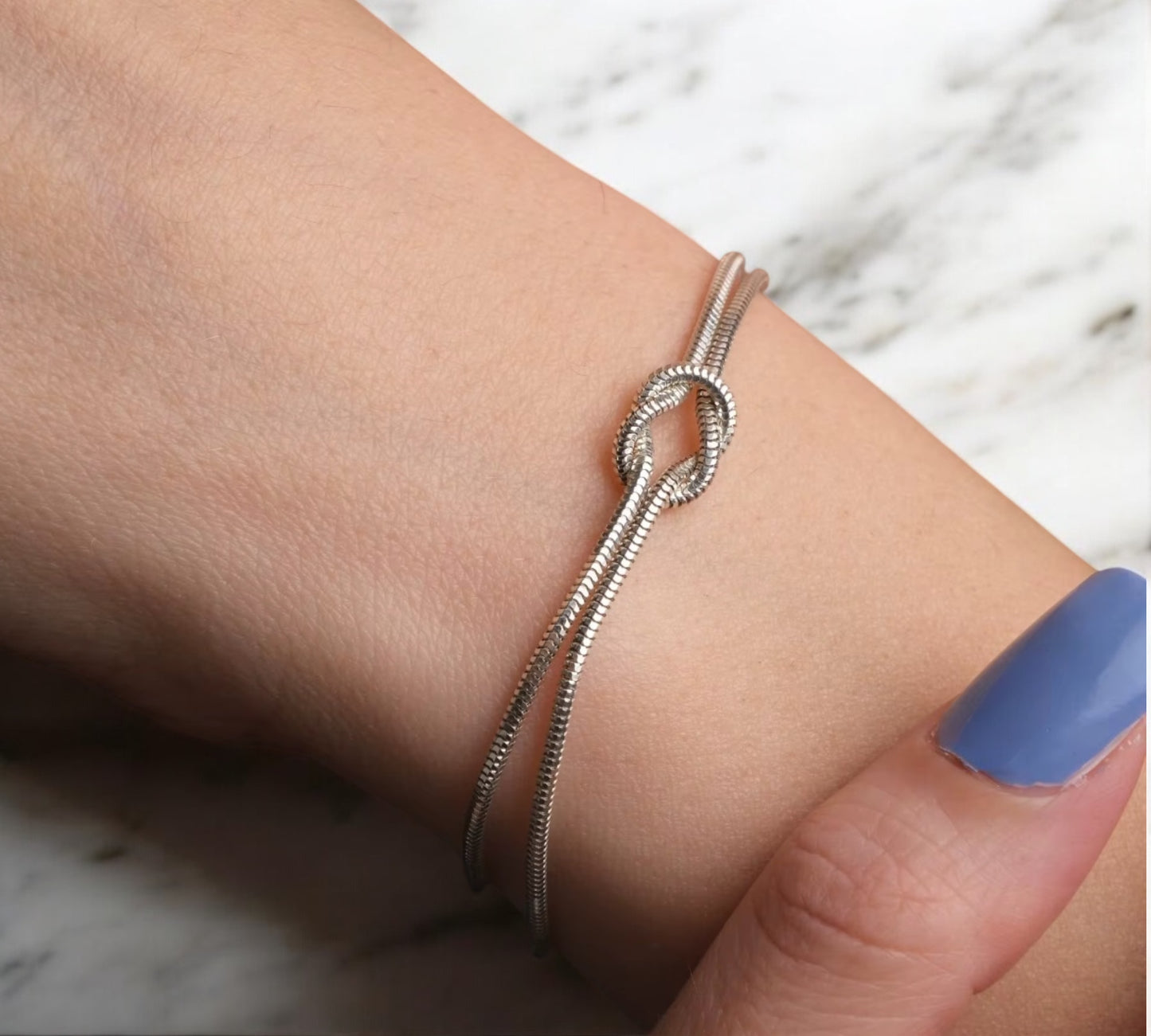 Gravurely - Liebesknoten-Armband